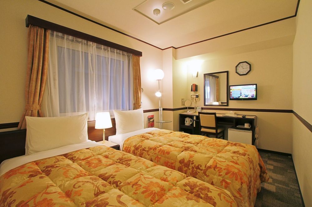 Toyoko Inn Oita Ekimae Extérieur photo