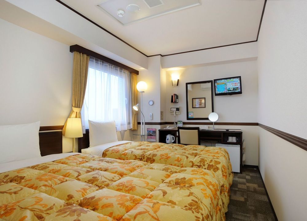 Toyoko Inn Oita Ekimae Extérieur photo